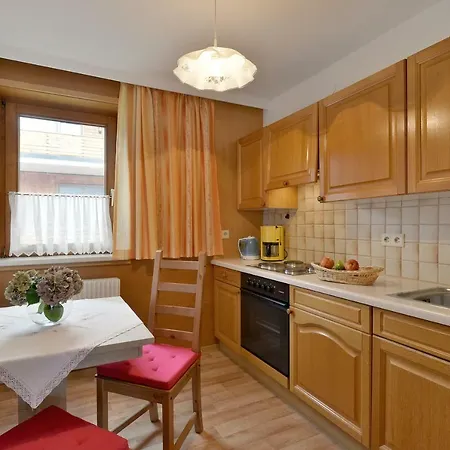 Haus Dejakom Apartment *