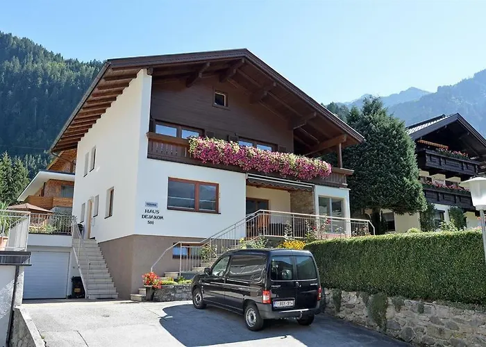 Haus Dejakom Майрхофен