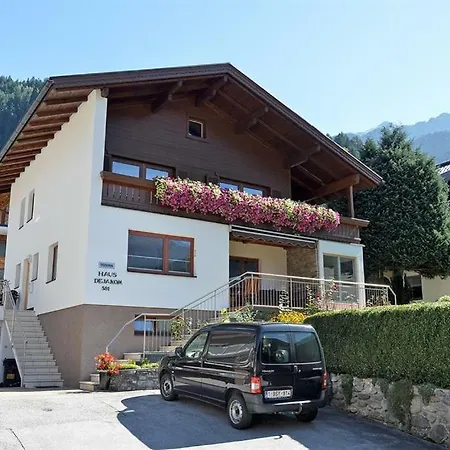 Haus Dejakom Mayrhofen